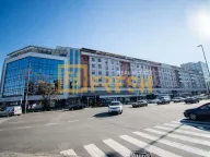 Izdavanje, poslovni prostor, 83m², Preko Morače, Podgorica - image 1