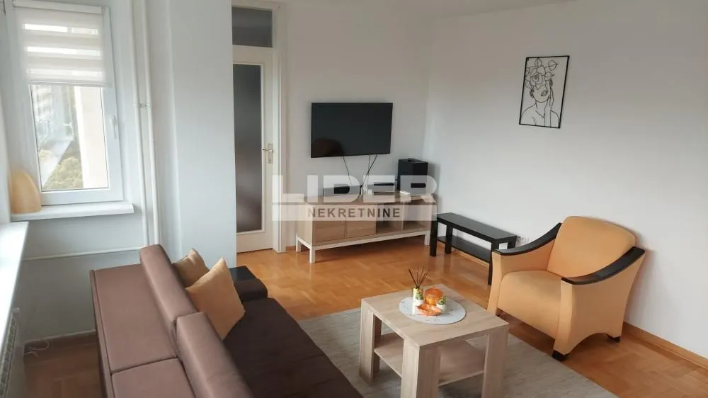 Izdavanje, dvosoban stan, 56m², Novi Beograd Blok 63, Novi Beograd Sve Podlokacije