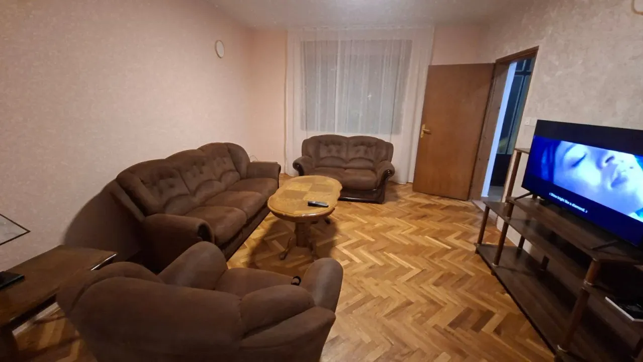 Izdavanje, dvosoban stan, 100m², Donja Gorica, Podgorica