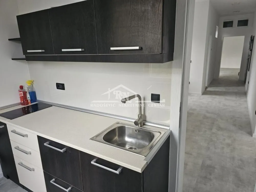 Prodaja, četvorosoban stan, 103m², Vračar Sve Podlokacije, Beograd