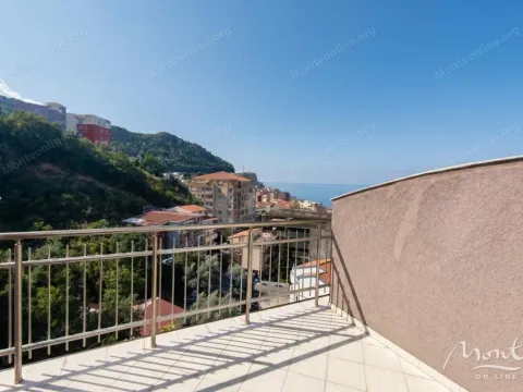 Sale, one bedroom apartment, 56m², Bečići, Budva - image 1