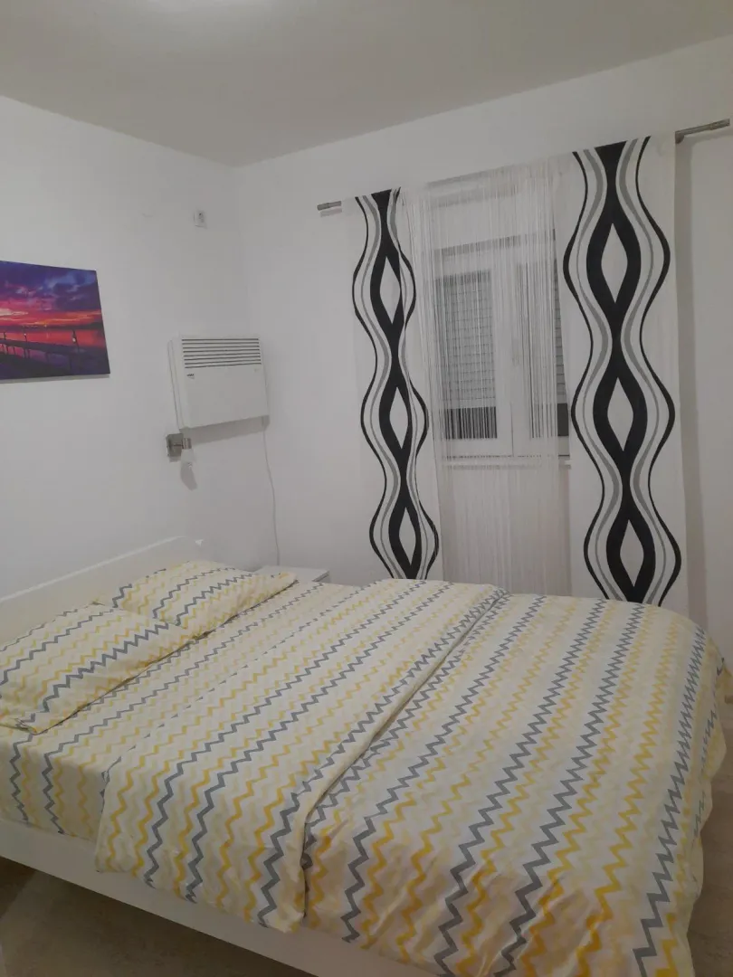 Rent, two bedroom apartment, 70m², Kalimanj, Tivat