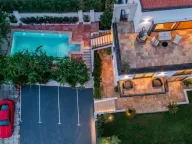 Sale, house, 300m², Markovići, Budva - image 2