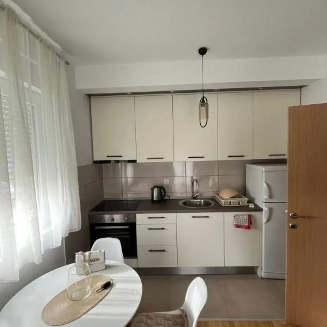 Izdavanje, jednosoban stan, 33m², Zabjelo, Podgorica