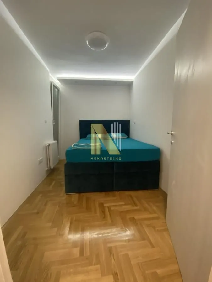 Prodaja, dvosoban stan, 38m², Salajka, Novi Sad Sve Podlokacije