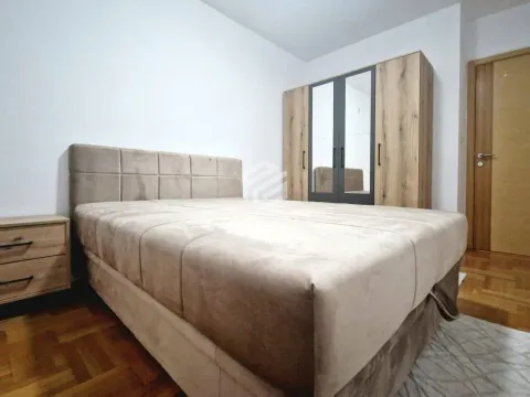 Izdavanje, jednosoban stan, 43m², Stari Aerodrom, Podgorica - image 7