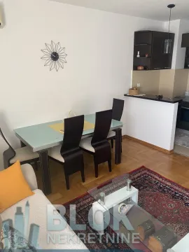 Izdavanje, jednosoban stan, 55m², Preko Morače, Podgorica - image 16
