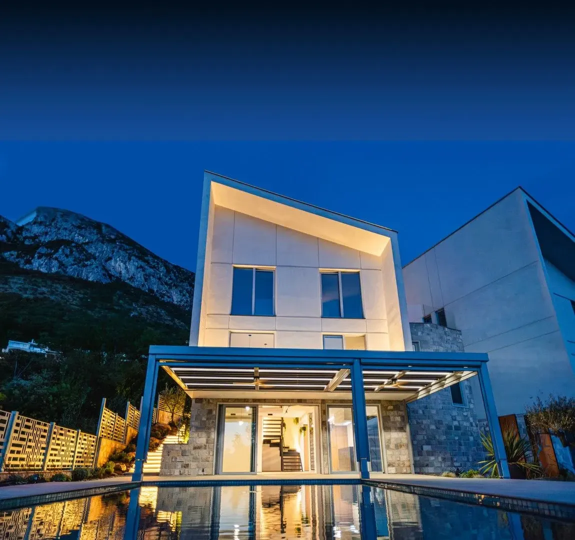 Prodaja, kuća, 231m², Blizikuće, Budva