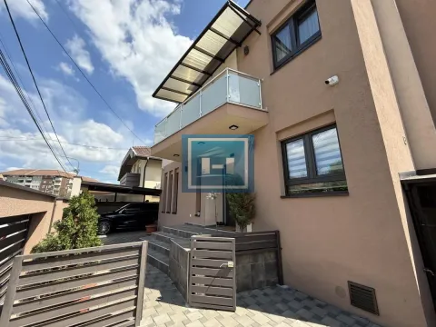 Sale, house, 240m², Centar, Jagodina - image 88