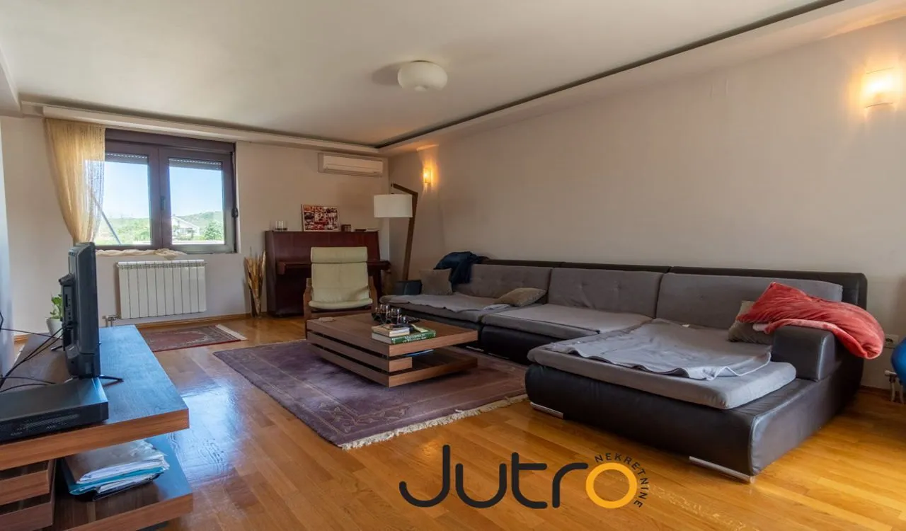 Rent, house, 320m², Donja Gorica, Podgorica