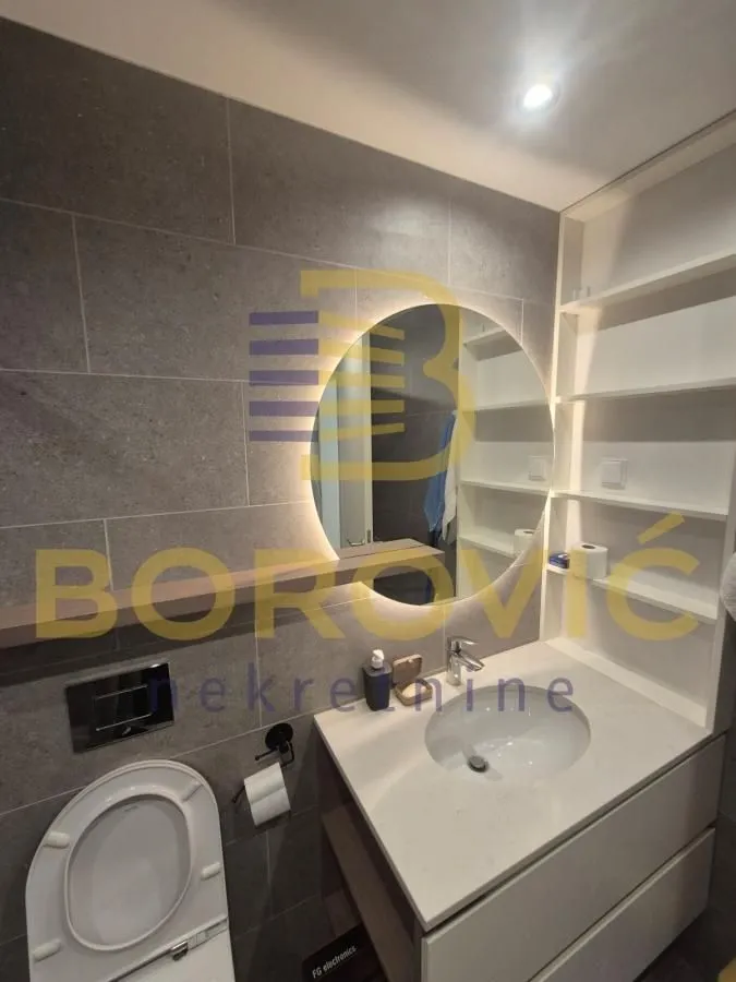 Rent, two bedroom apartment, 56m², Savski Venac, Beograd
