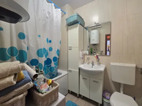 Rent, one bedroom apartment, 45m², Zagorič, Podgorica - image 7