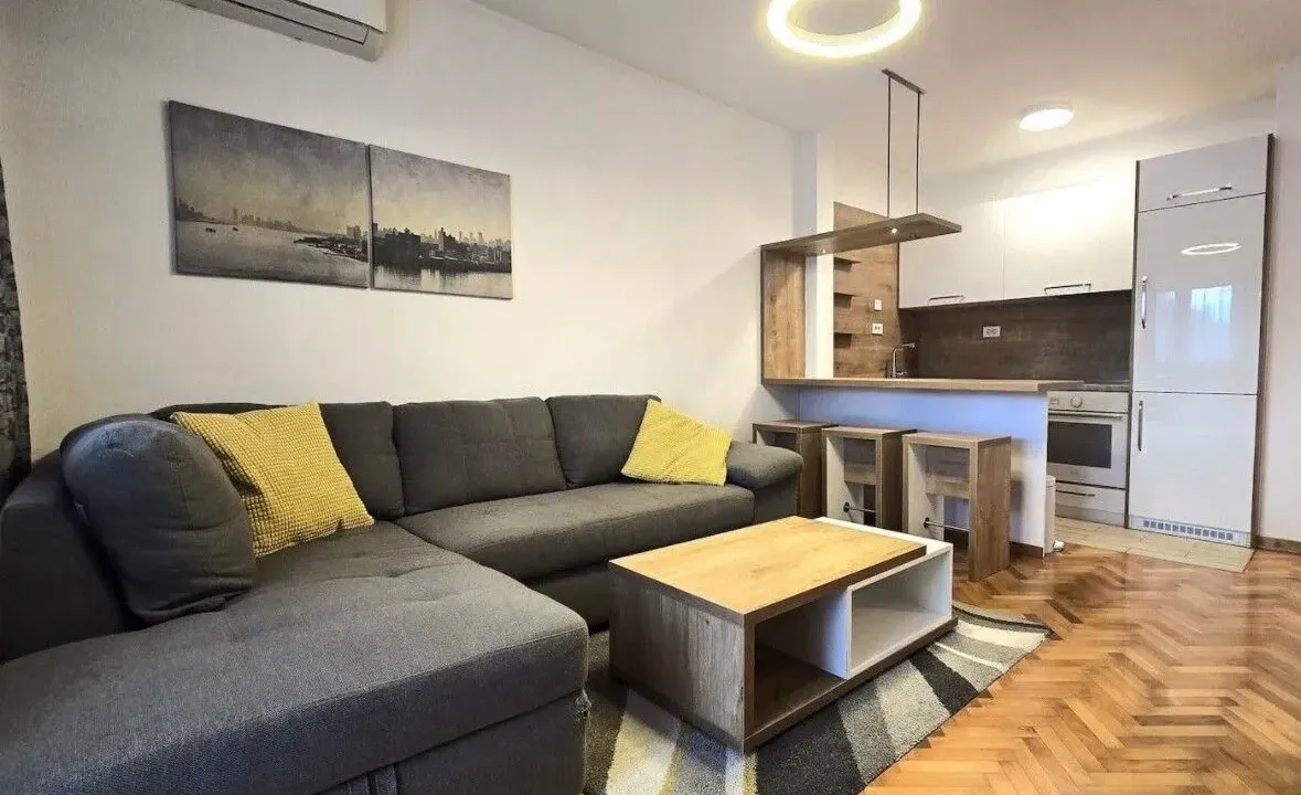 Prodaja, jednosoban stan, 43m², Preko Morače, Podgorica