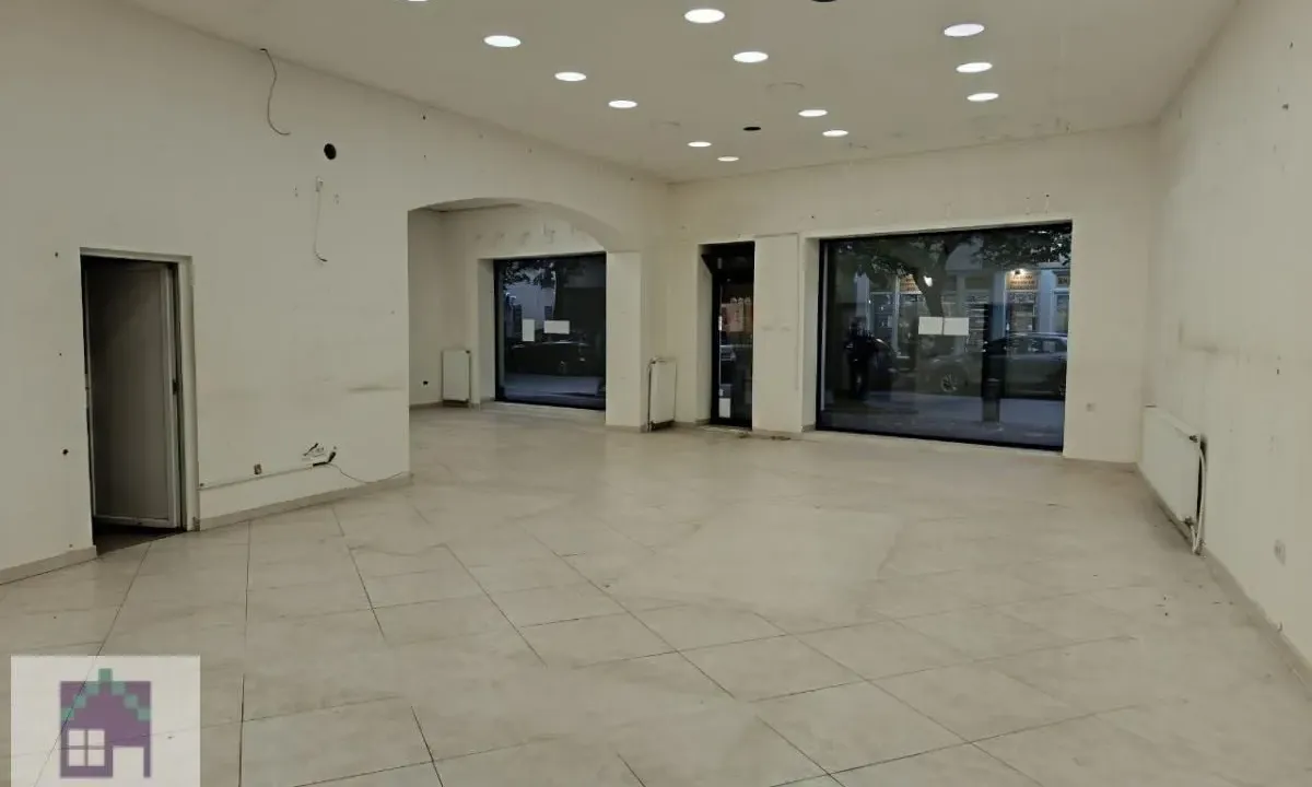 Izdavanje, poslovni prostor, 126m², Obrenovac, Beograd