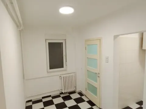 Prodaja, jednosoban stan, 36m², Centar, Novi Sad - image 5