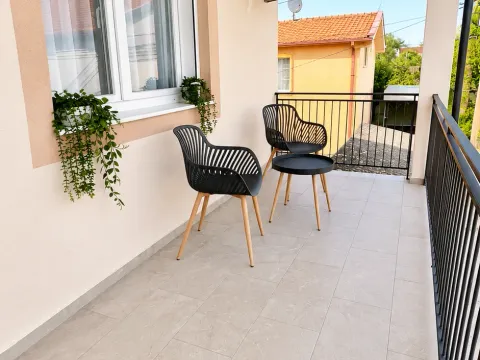 Rent, two bedroom apartment, 65m², Gornja Gorica, Podgorica - image 13