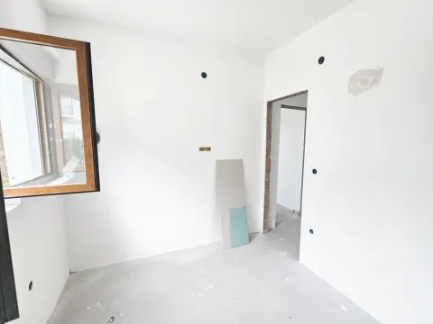 Prodaja, dvosoban stan, 54m², Đenovići, Herceg Novi - image 2