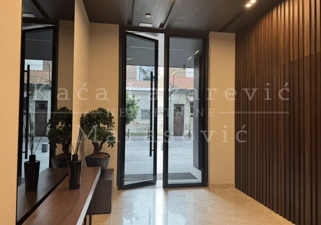 Prodaja, četvorosoban stan, 135m², Vračar Hram, Vračar Sve Podlokacije