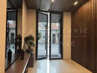 Prodaja, četvorosoban stan, 135m², Vračar Hram, Vračar Sve Podlokacije - image 1