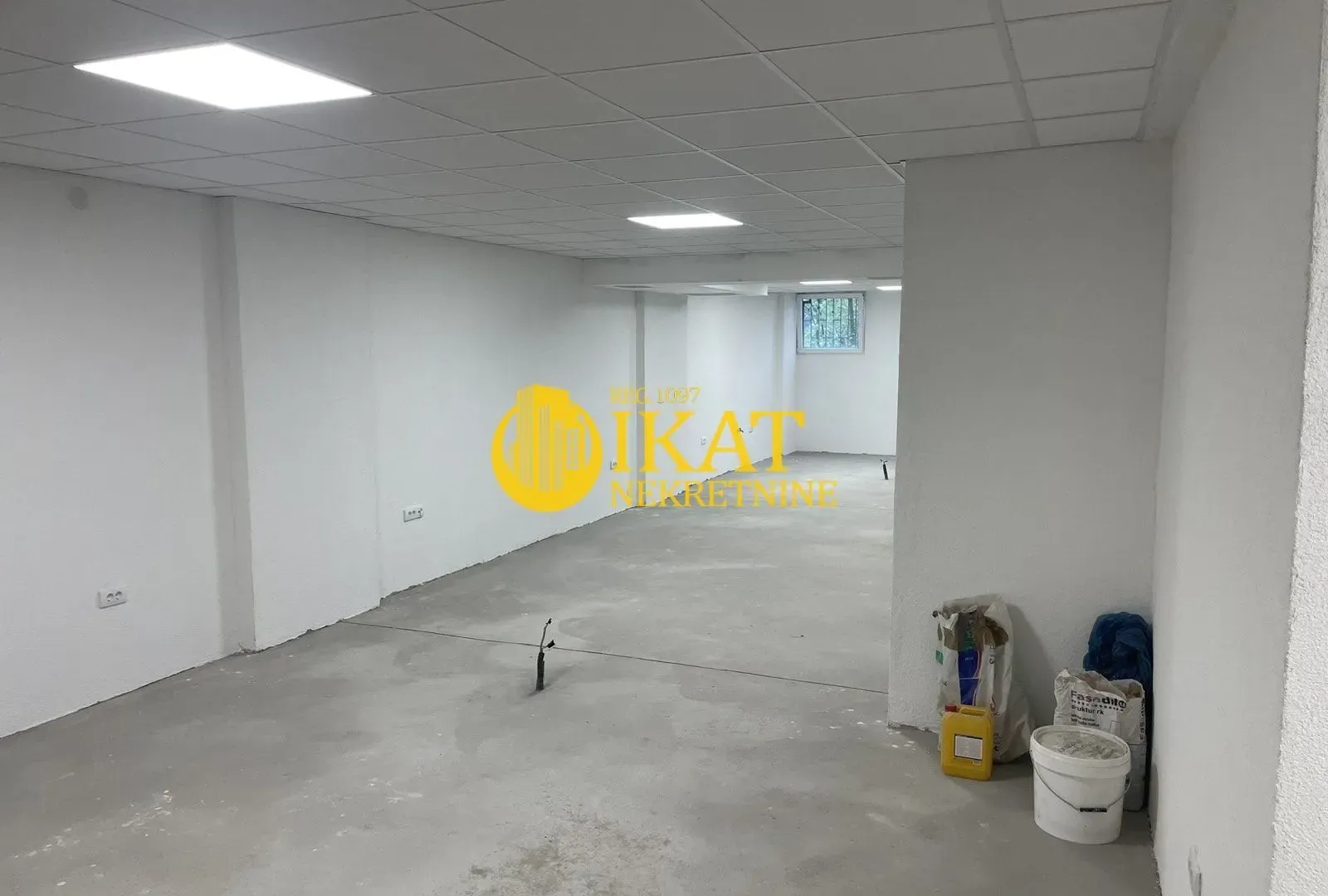 Rent, office space, 82m², Trošarina, Voždovac Sve Podlokacije