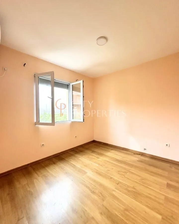 Rent, house, 150m², Donji Kokoti, Podgorica