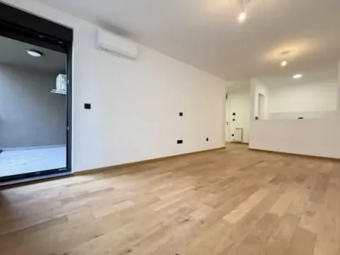 Prodaja, dvosoban stan, 58m², Hala Pionir, Palilula Sve Podlokacije - image 6