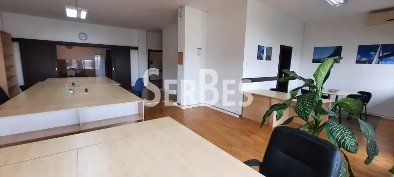 Rent, office space, 210m², Bulevar Oslobodjenja, Novi Sad Sve Podlokacije
