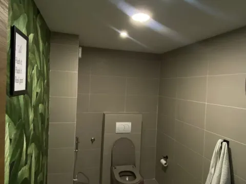 Izdavanje, kuća, 285m², Gorica C, Podgorica - image 13