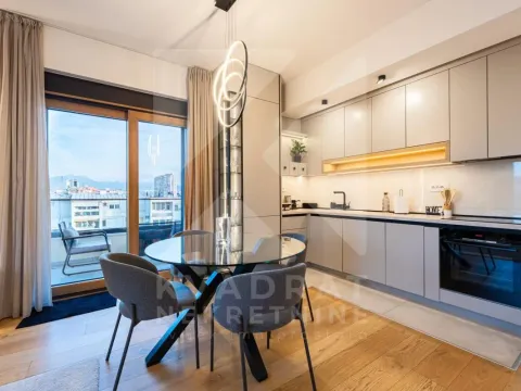 Izdavanje, dvosoban stan, 80m², Stara Varoš, Podgorica - image 6