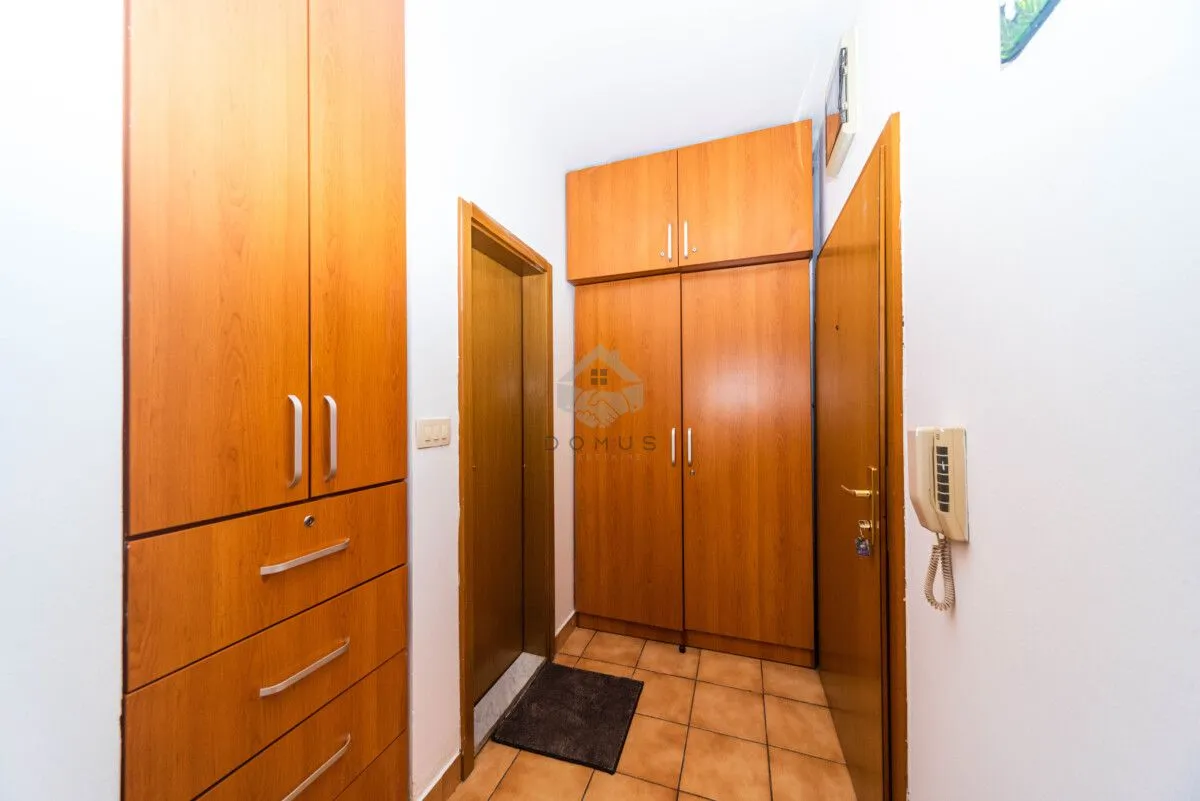 Rent, one bedroom apartment, 45m², Zagorič, Podgorica