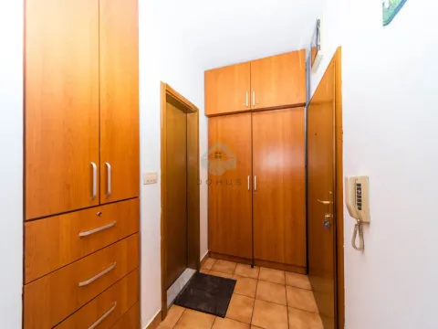 Izdavanje, jednosoban stan, 45m², Zagorič, Podgorica - image 7