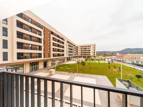 Rent, one bedroom apartment, 48m², Podgorica, Crna Gora - image 11