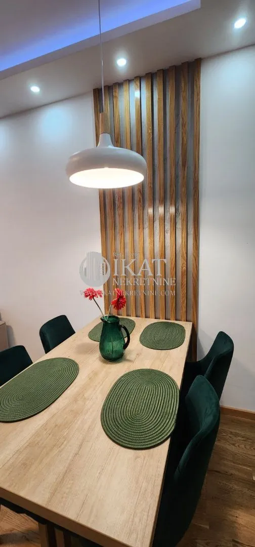 Prodaja, jednosoban stan, 42m², Zova, Zlatibor