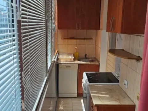 Izdavanje, jednosoban stan, 40m², Preko Morače, Podgorica - image 2