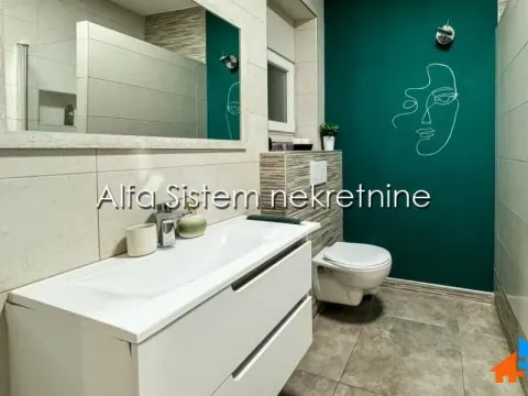 Rent, two bedroom apartment, 68m², Kalenić Pijaca, Vračar Sve Podlokacije - image 16