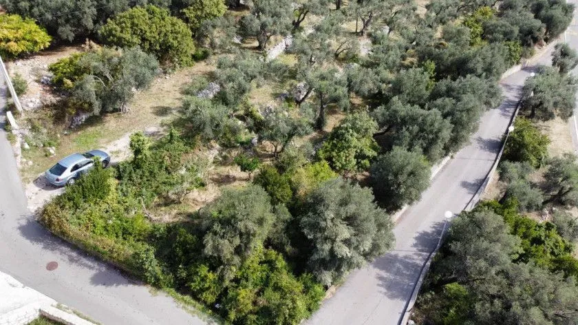 Prodaja, plac, 1700m², Reževići, Budva