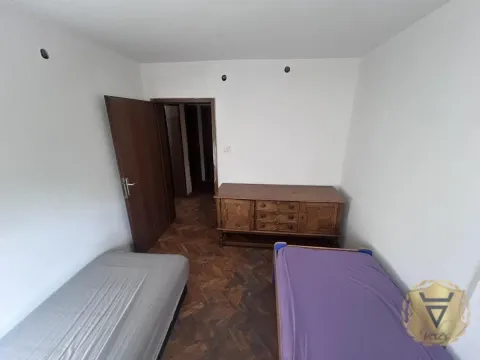 Rent, house, 200m², Medaković Sve Podlokacije, Beograd - image 19