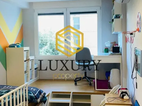 Prodaja, trosoban stan, 122m², Centar, Podgorica - image 5