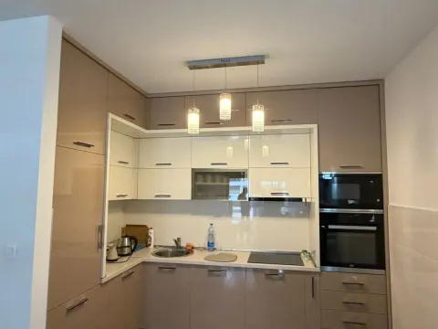 Izdavanje, dvosoban stan, 77m², Master Kvart, Podgorica - image 9