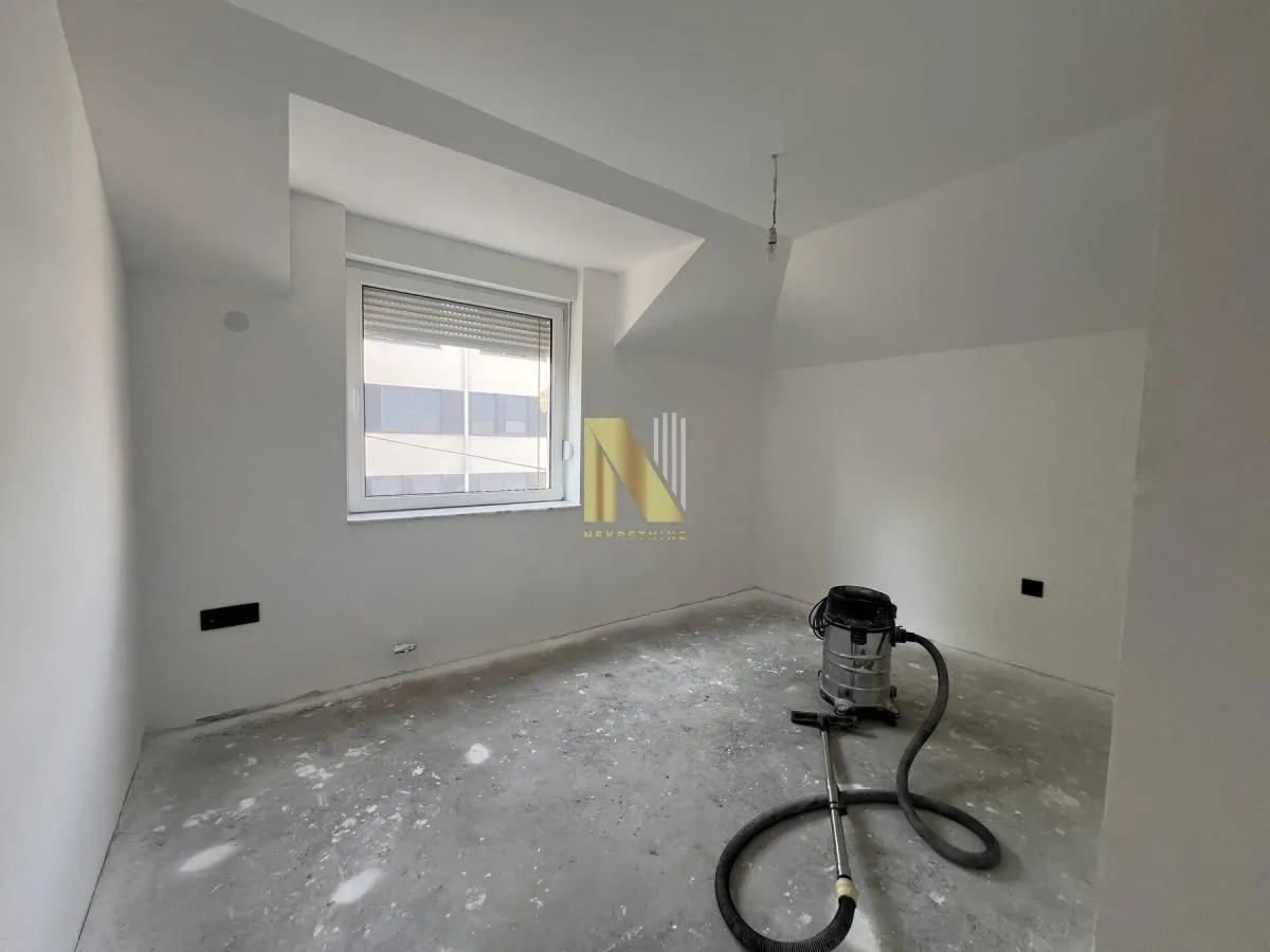 Rent, office space, 130m², Telep, Novi Sad Sve Podlokacije