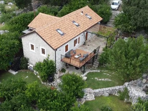 Prodaja, kuća, 200m², Drušići, Cetinje - image 5