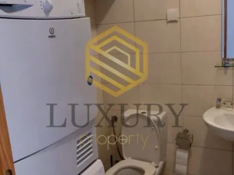 Izdavanje, dvosoban stan, 63m², Stari Aerodrom, Podgorica - image 9