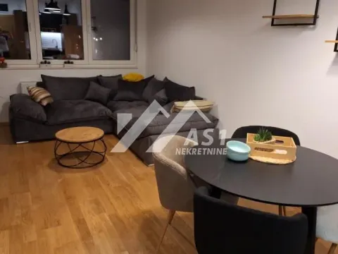 Izdavanje, dvosoban stan, 43m², Liman 2, Novi Sad Sve Podlokacije - image 3