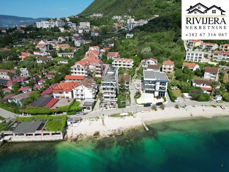 Sale, two bedroom apartment, 96m², Đenovići, Herceg Novi