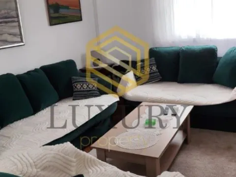 Izdavanje, dvosoban stan, 80m², Momišići, Podgorica - image 3