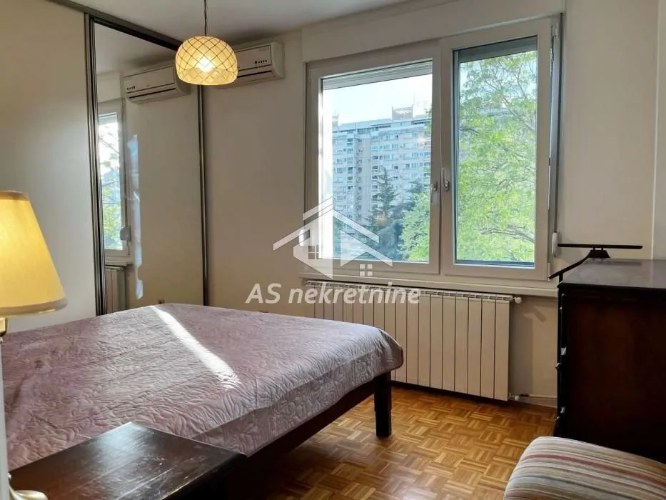 Rent, three bedroom apartment, 75m², Novi Beograd Sve Podlokacije, Beograd