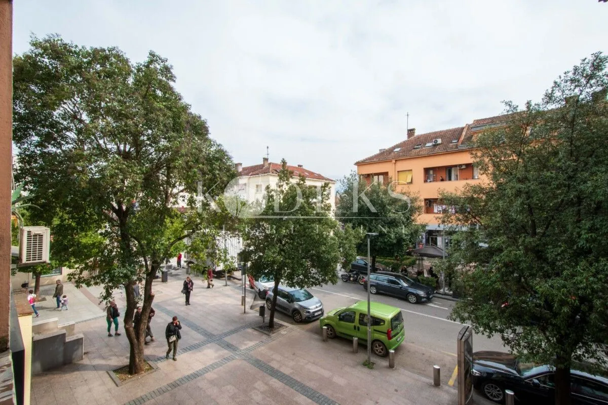 Rent, one bedroom apartment, 61m², Centar, Podgorica