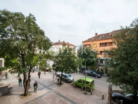 Izdavanje, jednosoban stan, 61m², Centar, Podgorica - image 11