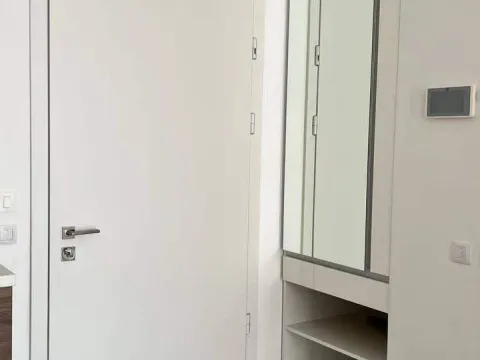 Izdavanje, jednosoban stan, 60m², Bečići, Budva - image 11