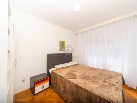 Izdavanje, dvosoban stan, 78m², Autobuska stanica, Podgorica - image 7